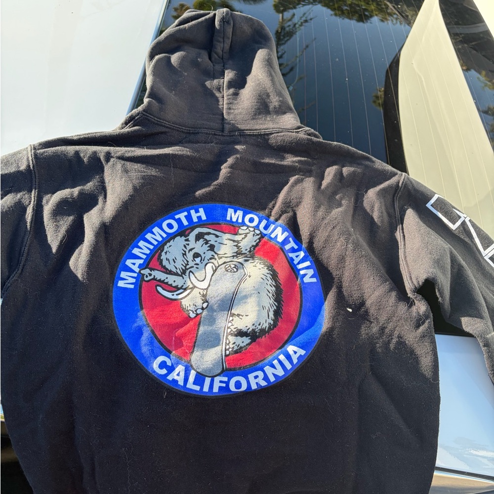 Mammoth Classic Black Hoodie - Picture 2 of 5